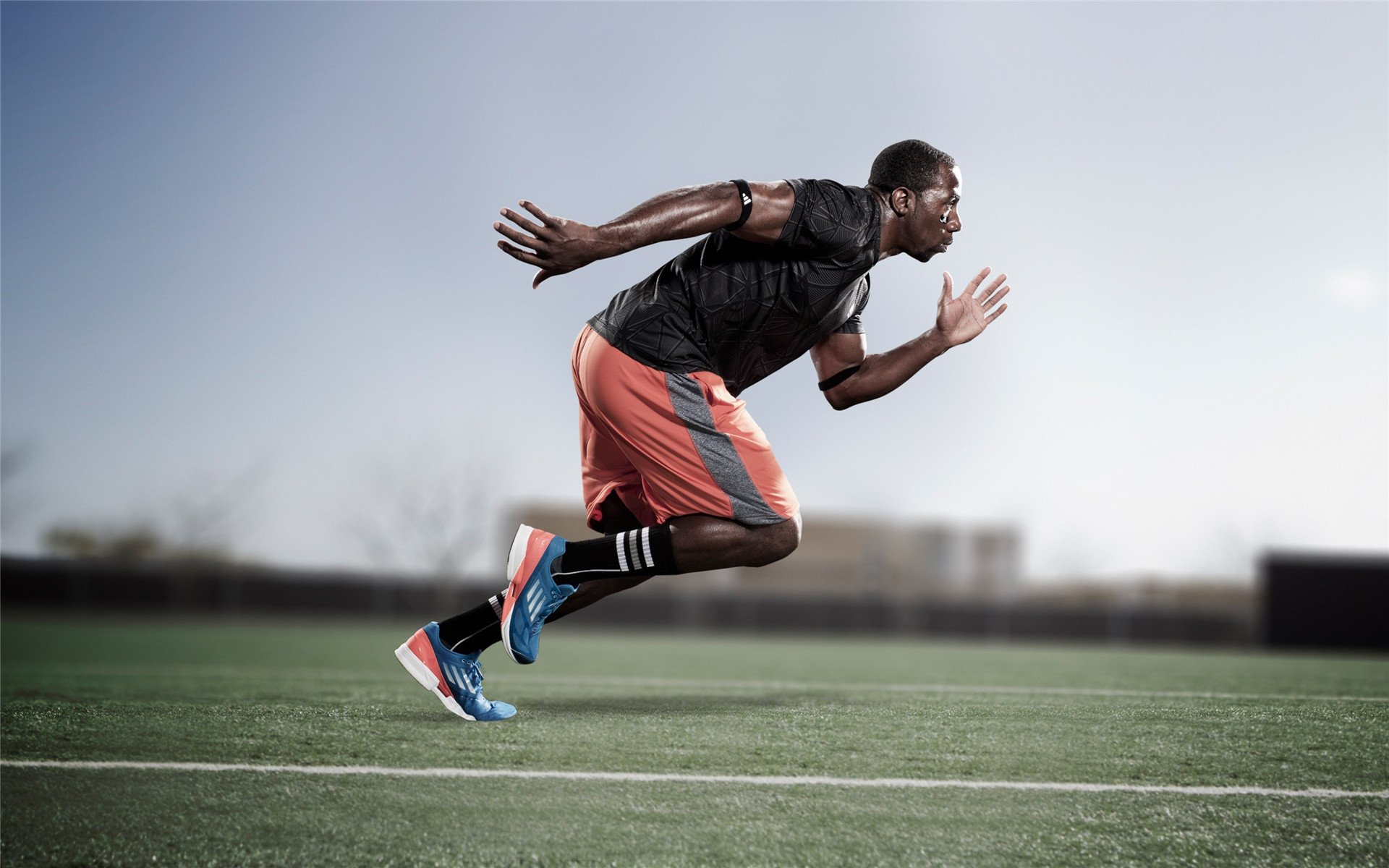 “未来展开”——新能源车辆引领新纪元，新能源汽车展望