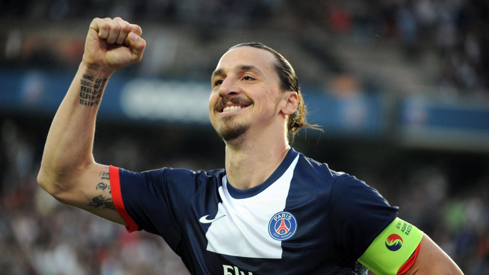 《电竞选手的“明星养成记”：从新人到顶级高手》，电竞明星选手是什么意思